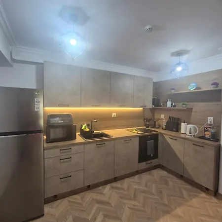 Etara 4 *