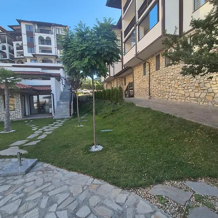 Apartament Etara 4 *